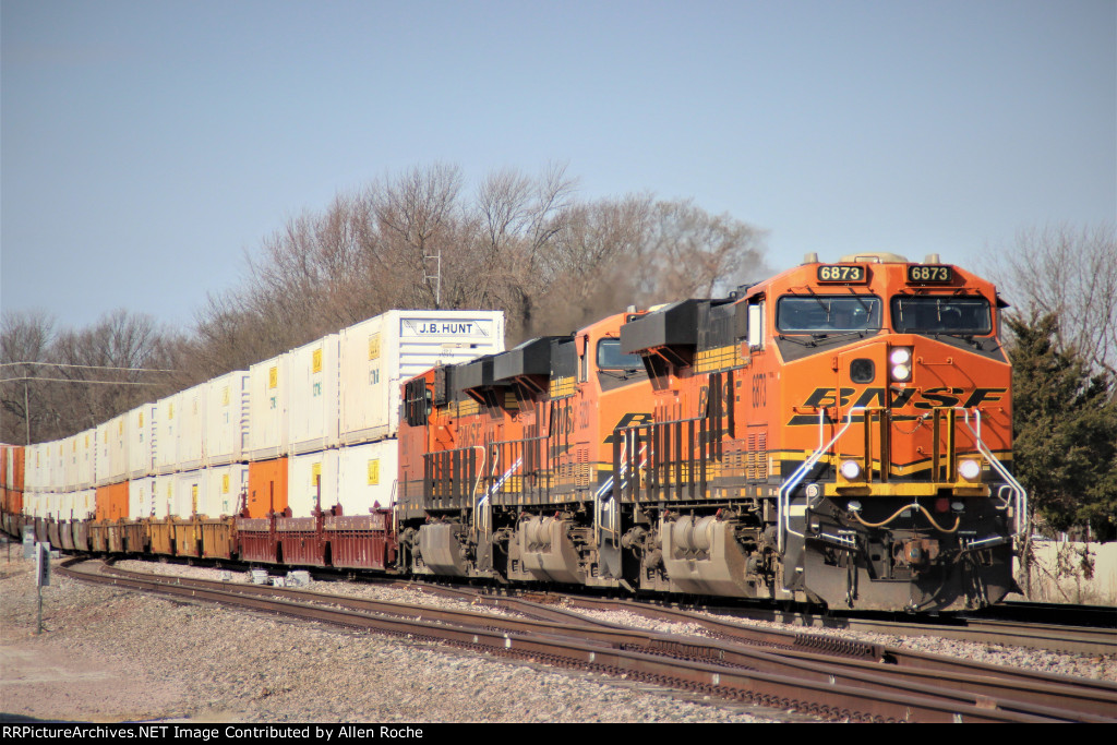 BNSF 6873